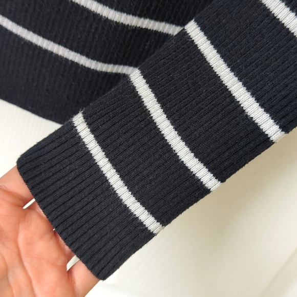 American Eagle Striped Ribbed Knit Form Fitting Off Shoulder Sweater Black White - Picture 8 of 10